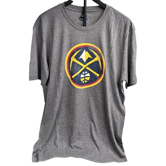 NBA Denver Nuggets T-Shirt Gray Short Sleeve Basketball Graphic Tee Mens XL NWOT - Picture 1 of 5